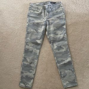 Blank NYC pants size 28